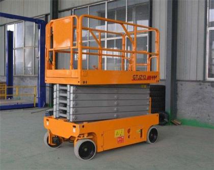 自行走升降机8（自行走升降机哪家好）